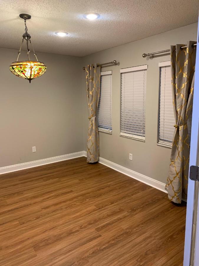 Cheerful 3 Bed House In A Cul- De-Sac! Villa Tampa Luaran gambar