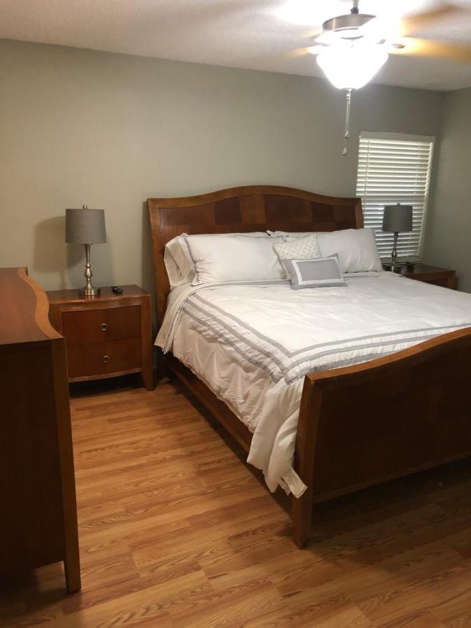 Cheerful 3 Bed House In A Cul- De-Sac! Villa Tampa Luaran gambar