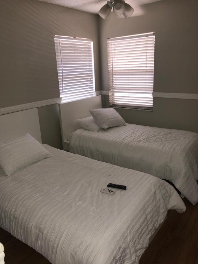 Cheerful 3 Bed House In A Cul- De-Sac! Villa Tampa Luaran gambar