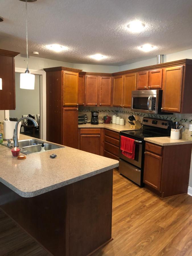Cheerful 3 Bed House In A Cul- De-Sac! Villa Tampa Luaran gambar